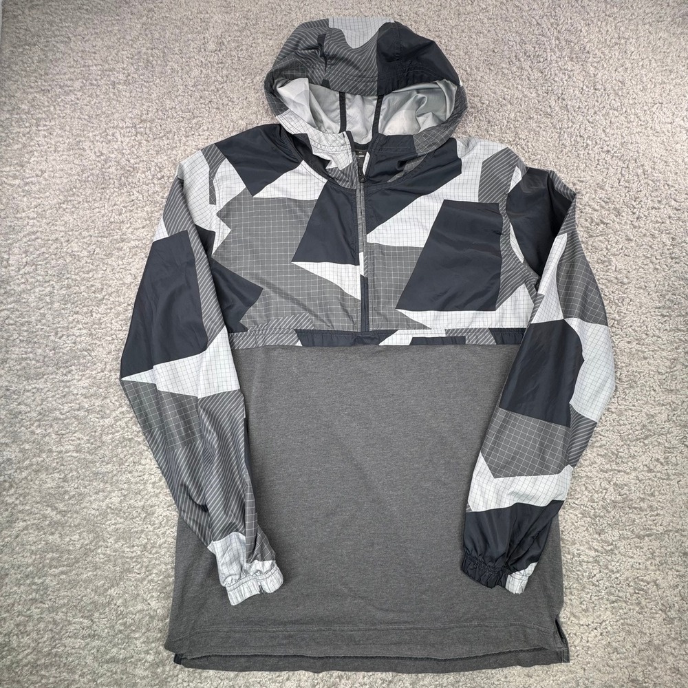 Under Armour Mens XL Gray Black Geometric Camo 1/4 Zip Hybrid Windbreaker Hoodie